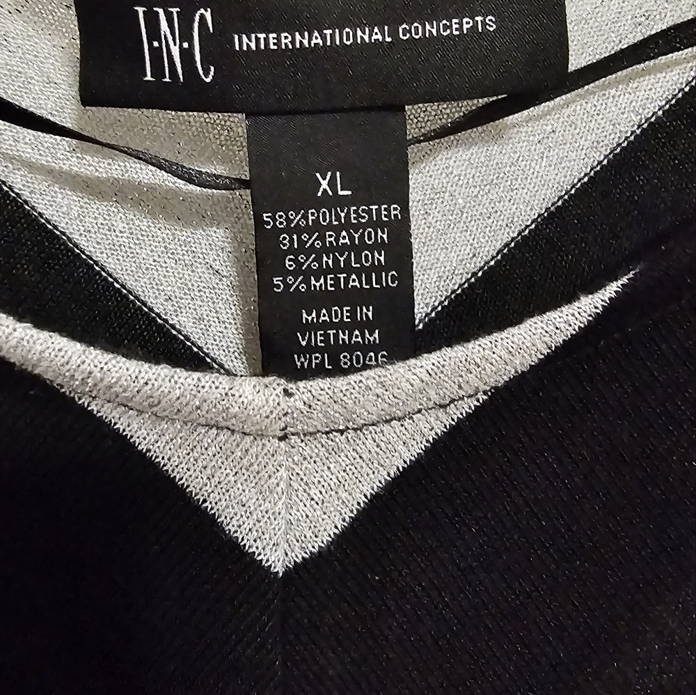 INC, X-Large top - Picture 4 of 5